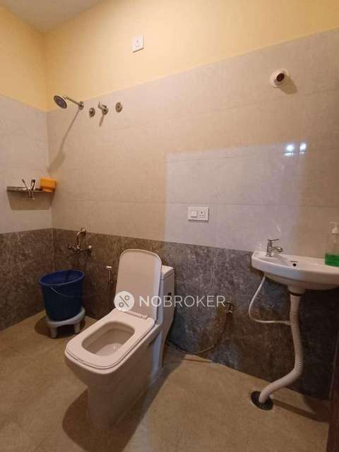 4+ BHK Flat In Samruddhi Enclave For Sale  In Kodathi Gate