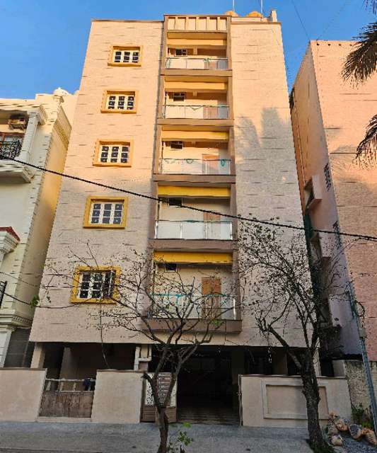 3 BHK Flat In Karthik Elegance, Arekere For Sale  In Vysya Bank Colony
