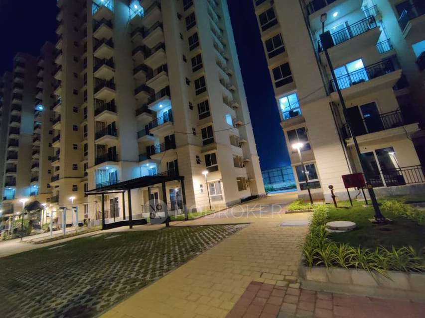 2 BHK Flat In Signature Global The Millennia Phase 2 for Rent  In Shop No. 10, First Floor, The Millennia 2 - Commercial, Signature Global, Signum, Sector 37d, Gurugram, Haryana 122006, India