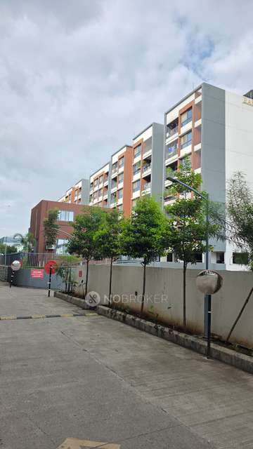 2 BHK Flat In Spacemint Easterlia, Lohegaon For Sale  In Khese Park