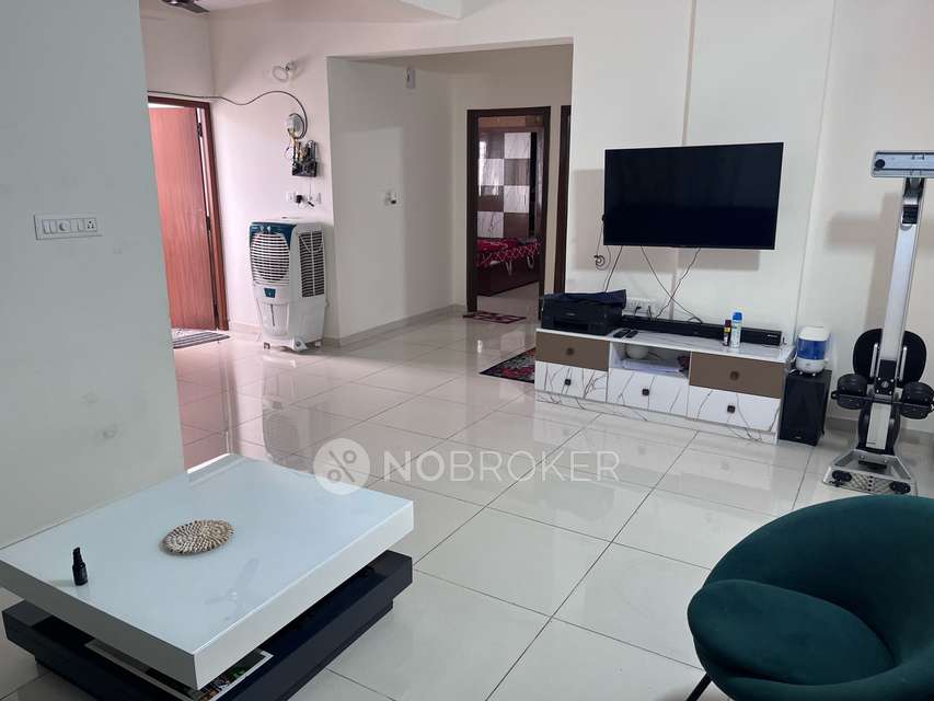 2 BHK Flat In Pearl Apartment for Rent  In Hsr Layout  ( Fixed Rent And Deposit )