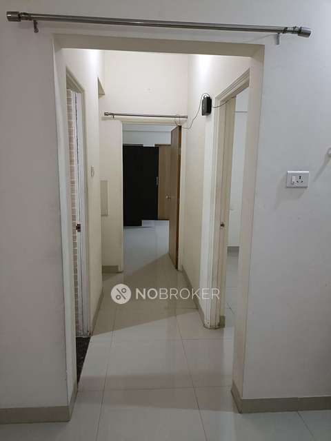 2 BHK Flat In Kumar Pebble Park For Sale  In Hadapsar