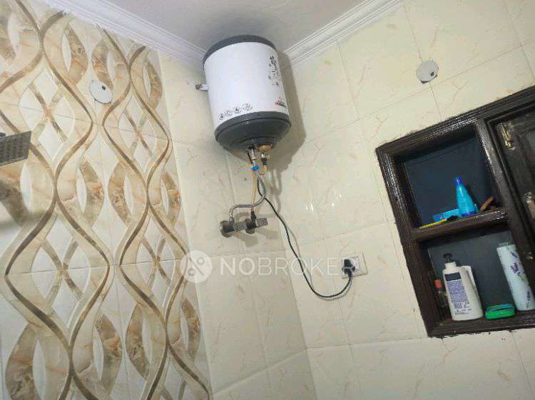 3 BHK Flat In Budh Vihar Phase 1 For Sale  In Budh Vihar