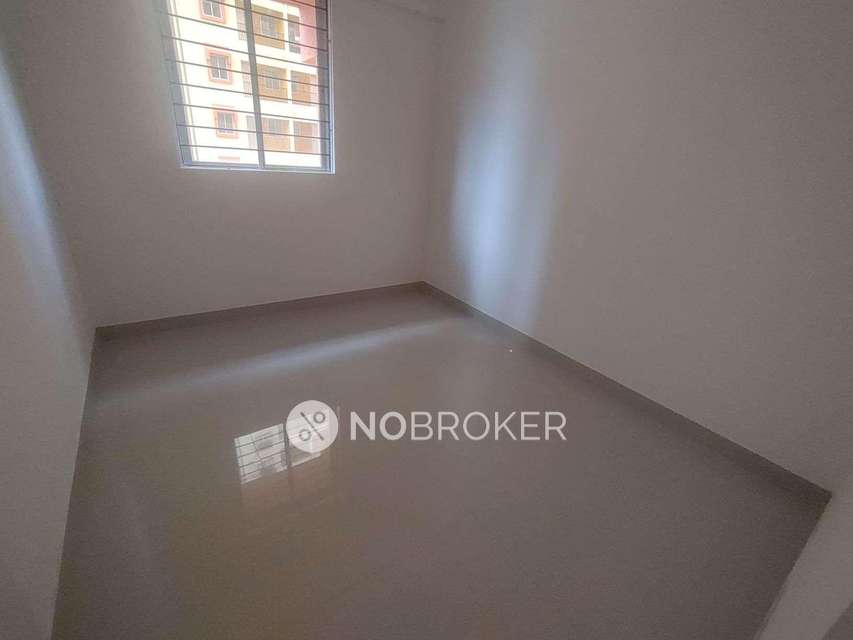 1 BHK Flat In Madhuvan Apartments For Sale  In Hadapsar, 