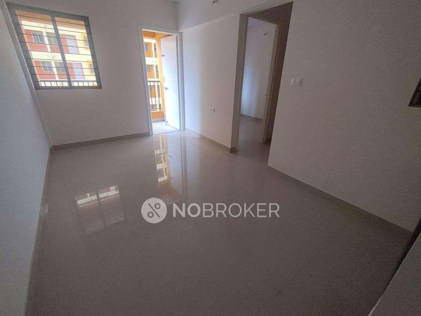 1 BHK Flat In Madhuvan Apartments For Sale  In Hadapsar, 