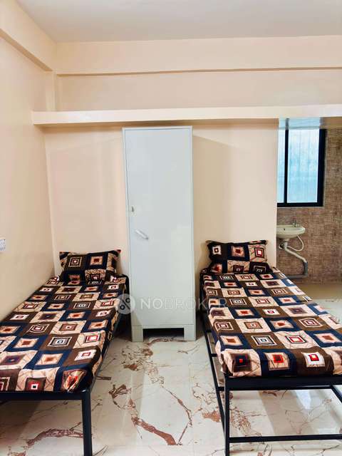 PG for Girls in Karvenagar 