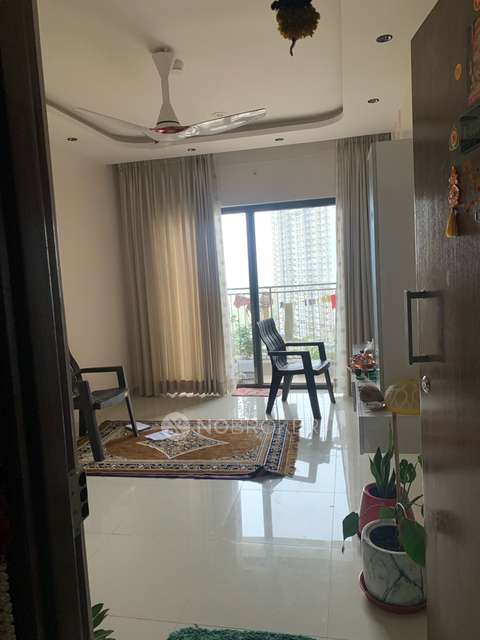 1 BHK Flat In Shapoorji Pallonji Yahavi  for Rent  In Lavale