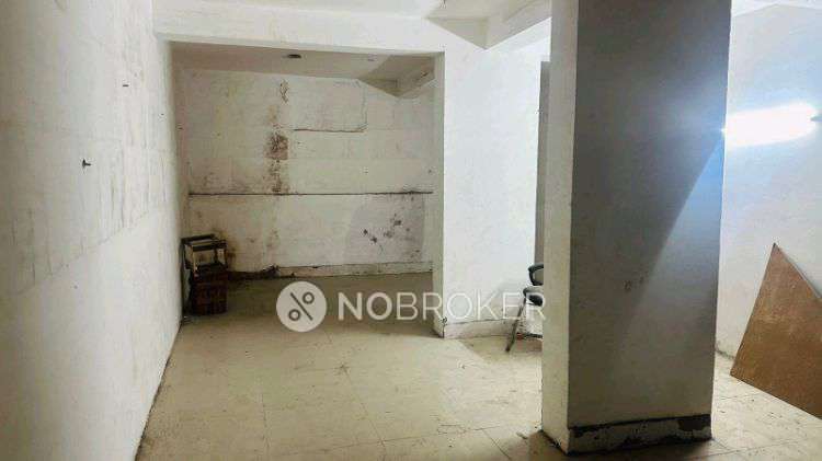 Industrial Building in Krishna Nagar, Delhi for sale 