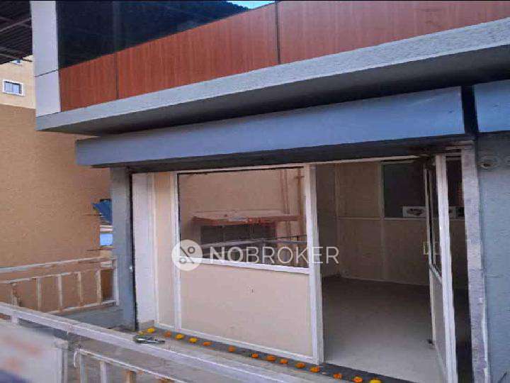 Shop in Narhe, Pune for sale 