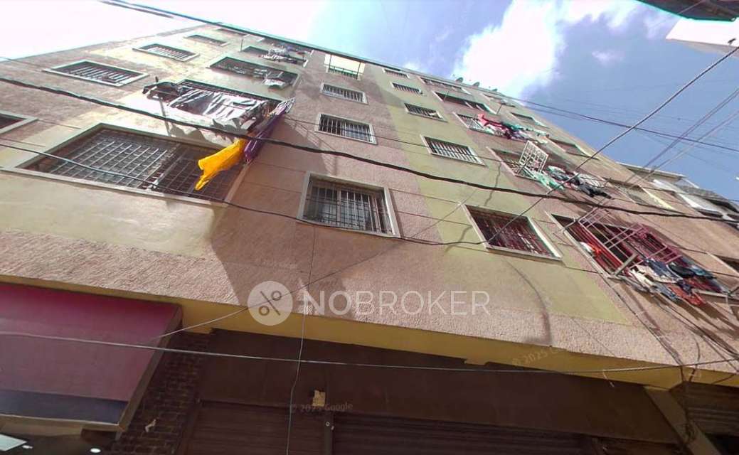 3 BHK Flat In Padam Prabhu Nivas For Sale  In Nagarathpete