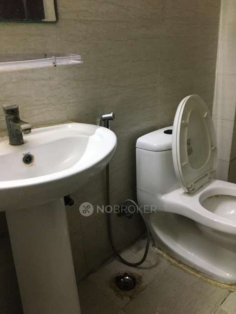 3 BHK Flat In Amrapali Silicon City For Sale  In  Sector 76