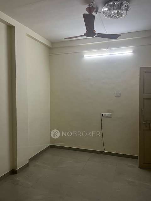 2 BHK Flat In Bimbisar Nagar, Goregaon East for Rent  In Goregaon East