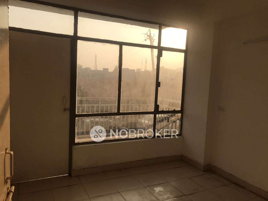 2 BHK Flat In Paryavaran Complex for Rent  In Fatehpur Beri