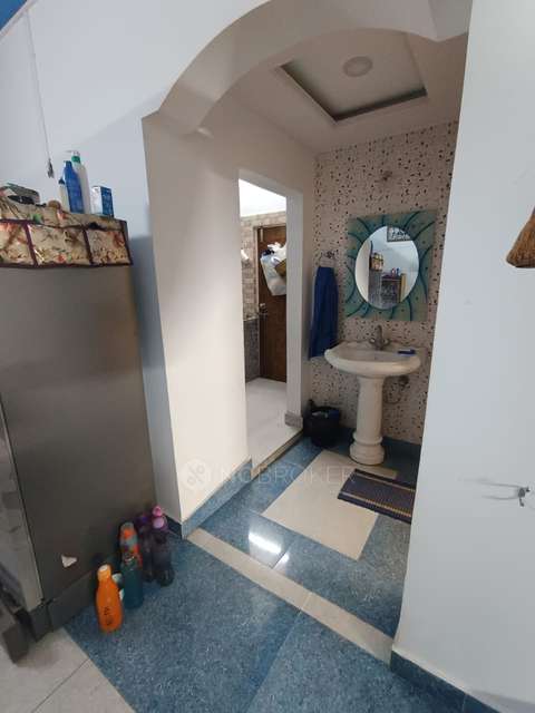 3 BHK Flat In Sas Manzil For Sale  In Tolichowki