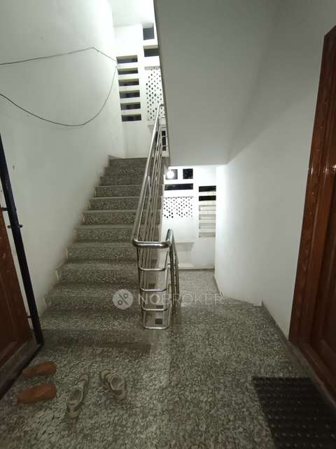 3 BHK Flat In Sas Manzil For Sale  In Tolichowki