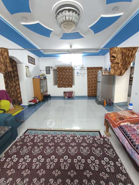 3 BHK Flat In Sas Manzil For Sale  In Tolichowki