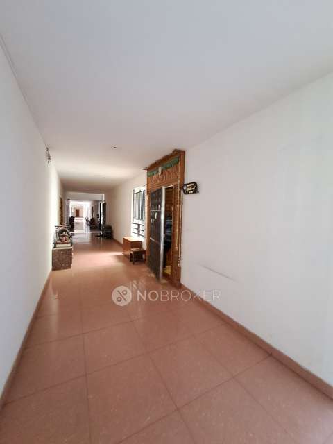 2 BHK Flat In Sukriti Apartments, Mahalakshmi Layout For Sale  In Mahalakshmi Layout