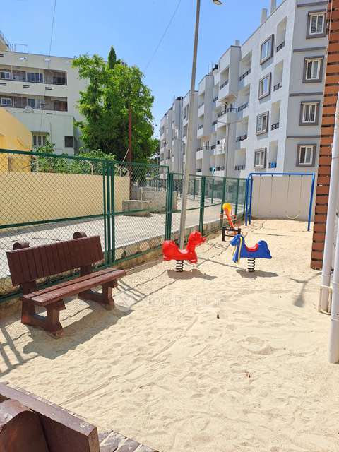 2 BHK Flat In Sukriti Apartments, Mahalakshmi Layout For Sale  In Mahalakshmi Layout