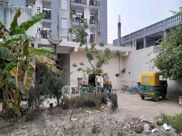 Godown/Warehouse in Sector 49, Noida for Rent 