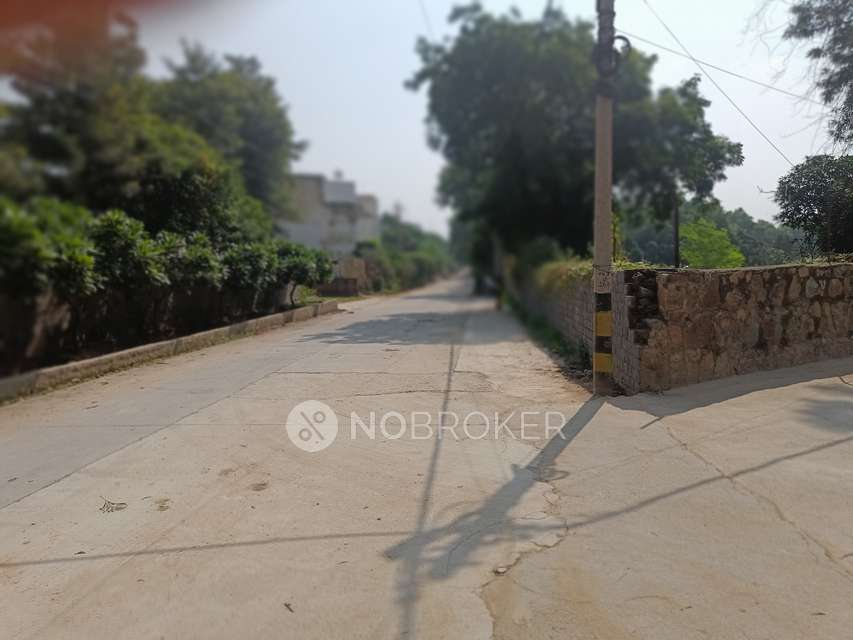 Godown/Warehouse in Ghitorni, Delhi for Rent 