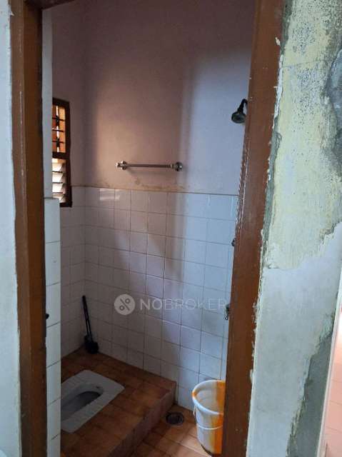 2 BHK Flat In Sri Krishna Apartments For Sale  In West Jafferkhanpet