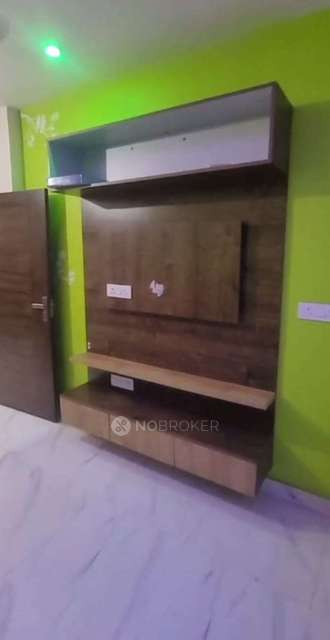 2 BHK House for Rent  In Laxmi Nagar Metro Station