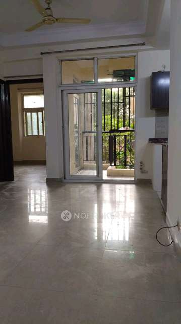 2 BHK Villa In Amrapali Princely Estate for Rent  In Sector 76