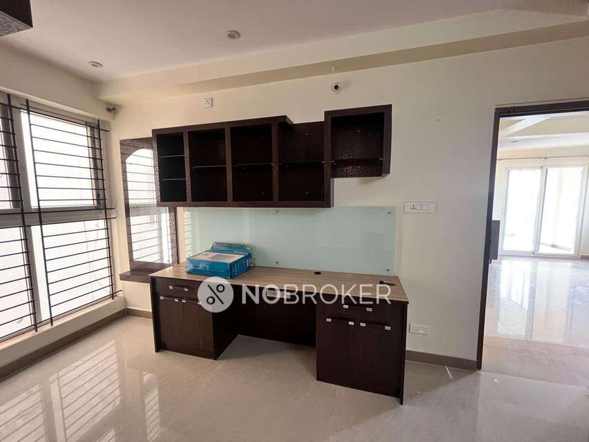 3 BHK Flat In Sreekhandam Apartment For Sale  In Hsr Layout