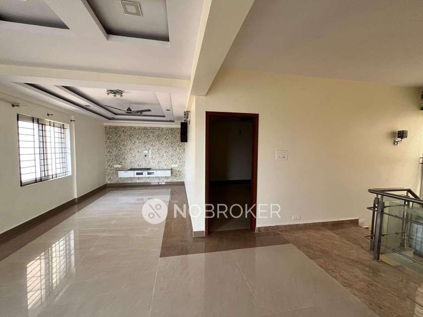3 BHK Flat In Sreekhandam Apartment For Sale  In Hsr Layout