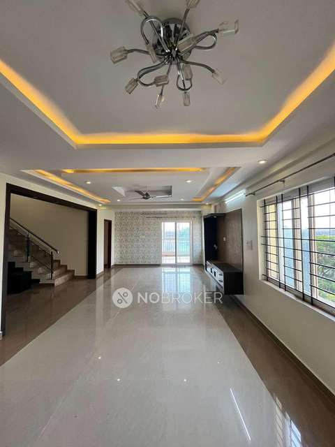 3 BHK Flat In Sreekhandam Apartment For Sale  In Hsr Layout
