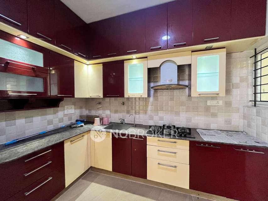 3 BHK Flat In Sreekhandam Apartment For Sale  In Hsr Layout