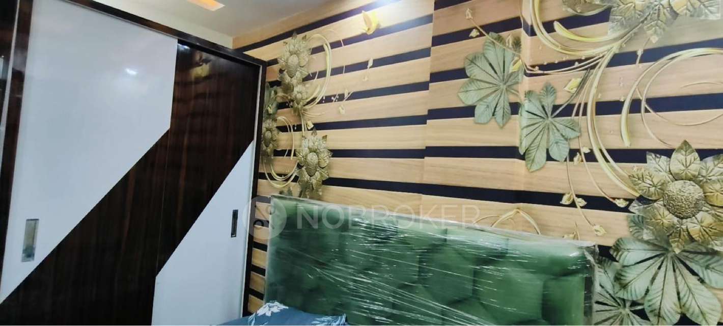 3 BHK Villa In Flat For Sale  In Uttam Nagar