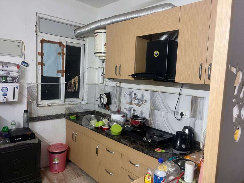 2 BHK Flat In Pyramid Heights For Sale  In Sector 85