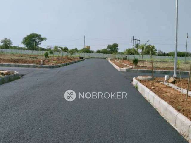 Plot For Sale  In Jaypee The Krowns In Yamuna Expressway