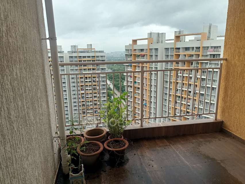 1 BHK Flat In Kolte Patil Life Republic for Rent  In Hinjawadi