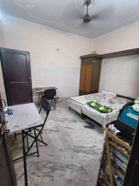 PG for Anyone in Mukherjee Nagar