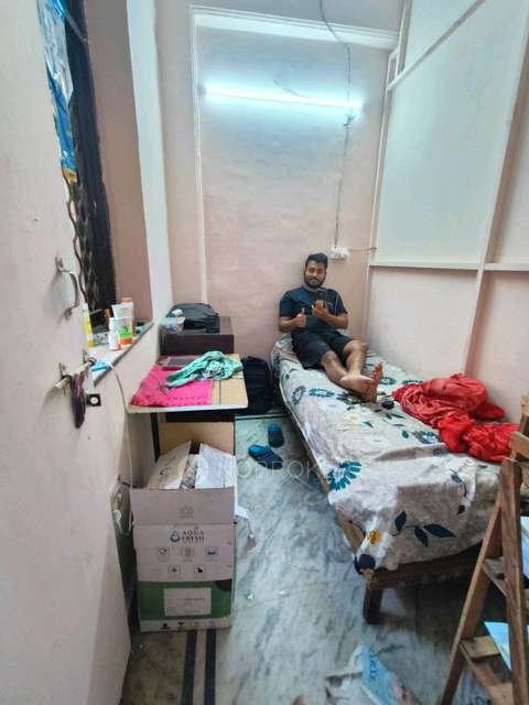 PG for Anyone in Mukherjee Nagar