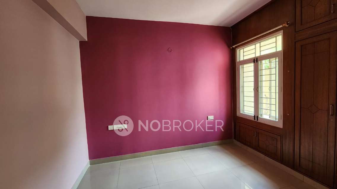 2 BHK Flat In Saroj Regency for Rent  In Marathahalli Bridge