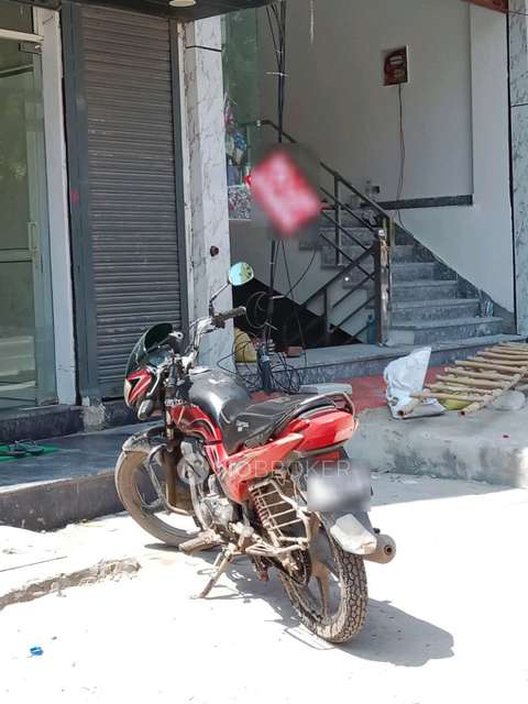 Shop in Sector 7, Gurgaon for Rent 