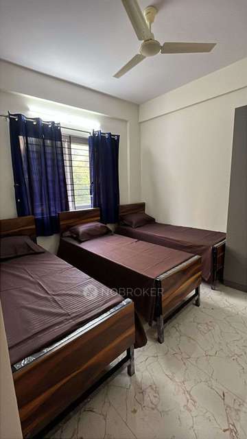 PG for Girls in Sathanur