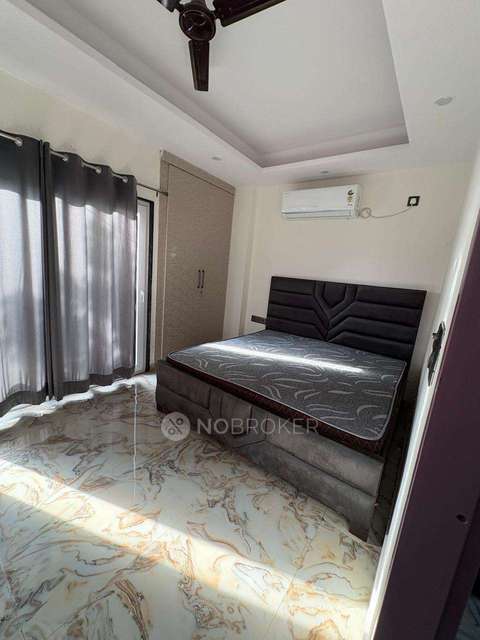 1 BHK Villa In Mohylal Colony for Rent  In Sector 40