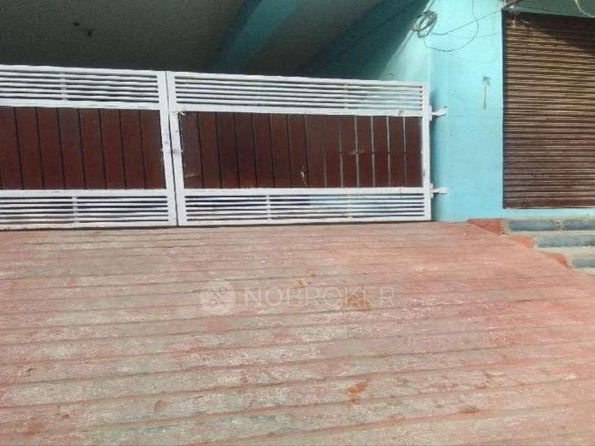 4+ BHK Flat In Apartment For Sale  In Isnapur