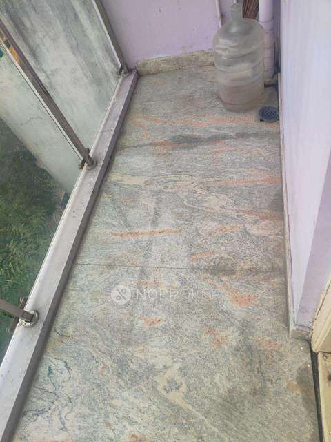 2 BHK Flat In Sha Apartments, Adambakkam For Sale  In Adambakkam