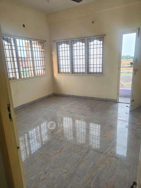 2 BHK Flat In Sha Apartments, Adambakkam For Sale  In Adambakkam