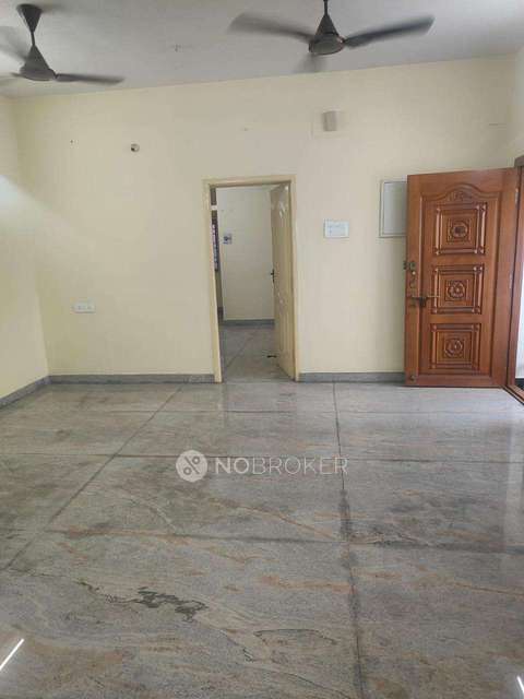 2 BHK Flat In Sha Apartments, Adambakkam For Sale  In Adambakkam