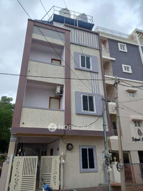 4+ BHK House For Sale  In Kondapur