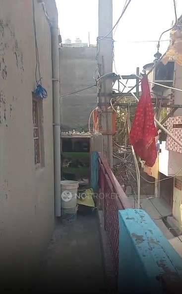 4+ BHK Flat For Sale  In  Karawal Nagar