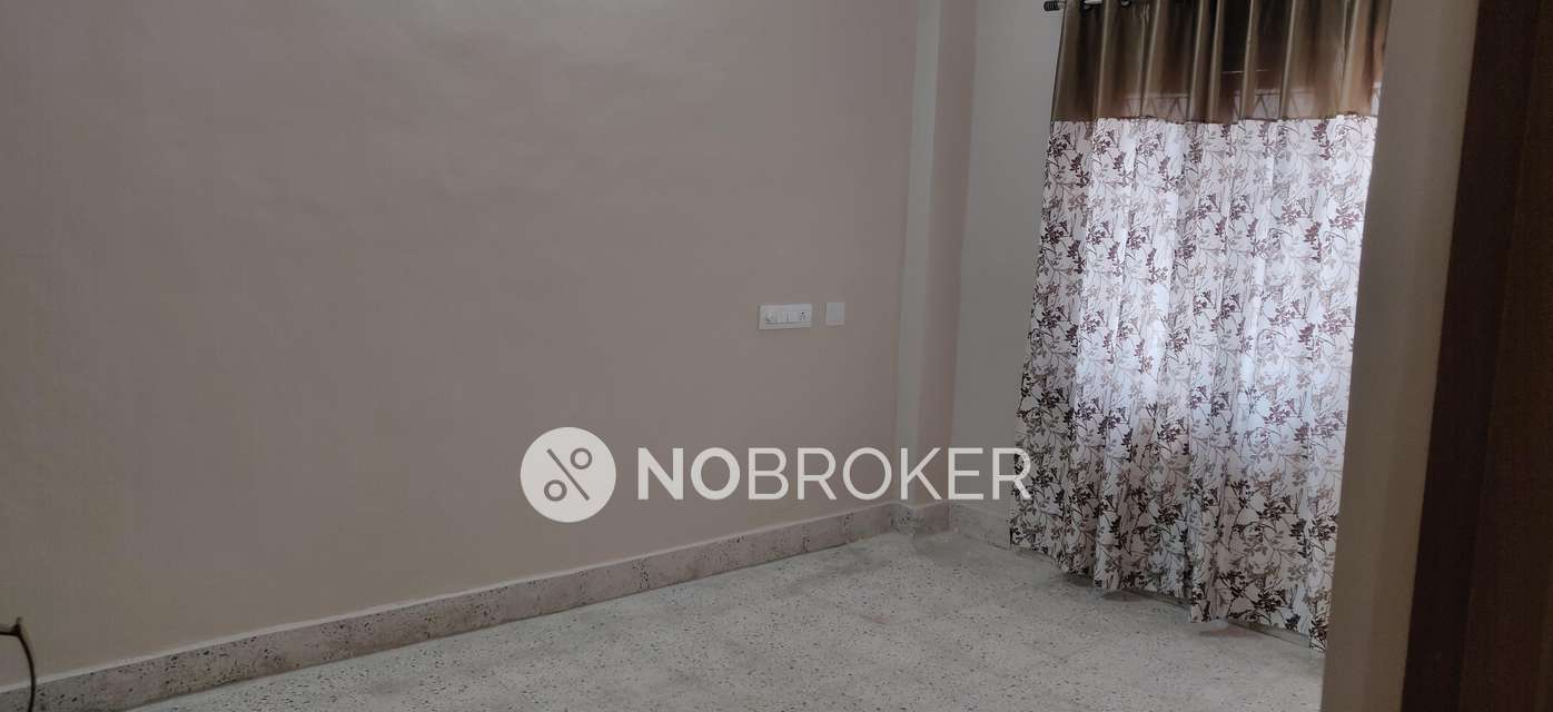 2 BHK Flat In Sri Maruthi Mansion For Sale  In Kukatpally