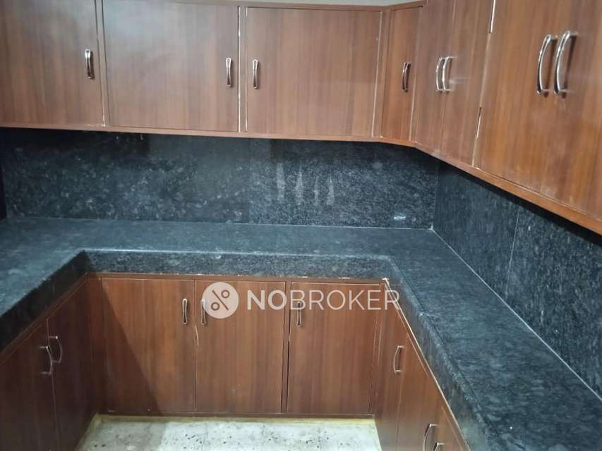 2 BHK Flat In Sri Maruthi Mansion For Sale  In Kukatpally