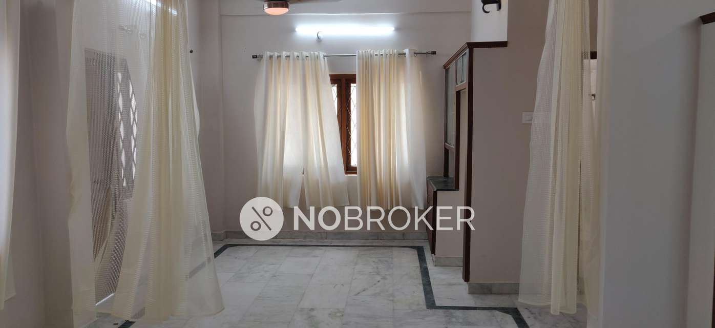 2 BHK Flat In Sri Maruthi Mansion For Sale  In Kukatpally